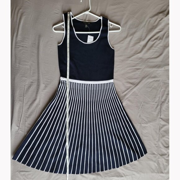 NWT Banana Republic Navy Stripe Fit-and-Flare Knit Dress - Picture 11 of 13